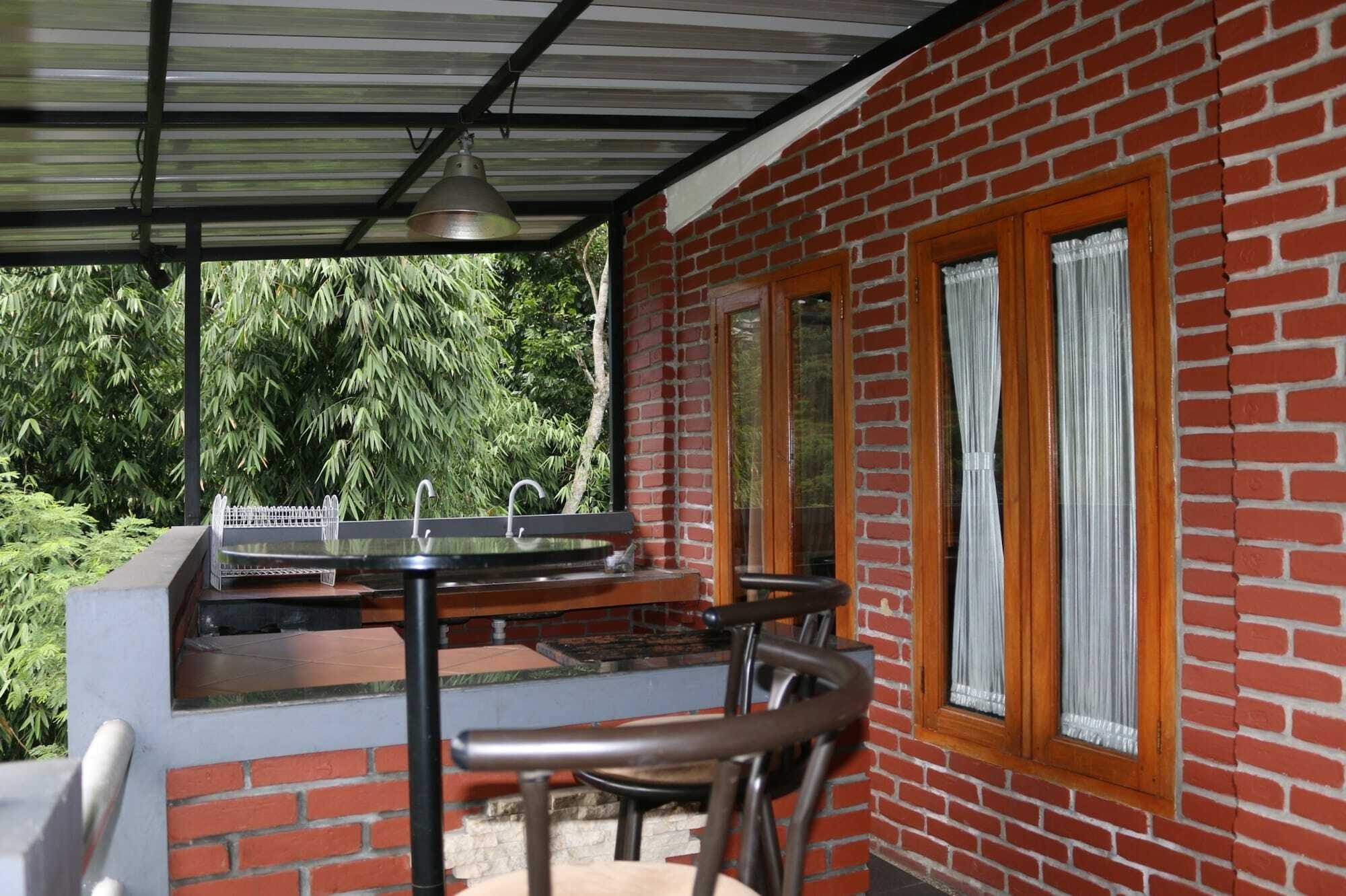 Bantal Guling Villa Lembang Zewnętrze zdjęcie